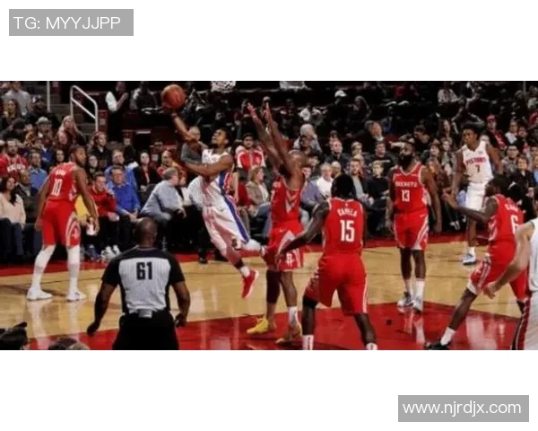 火箭主场告捷，哈登三双数据稳定表现